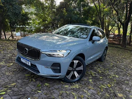 VOLVO XC60 2.0 T8 RECHARGE PLUS AWD GEARTRONIC VOLVO XC60 2.0 T8 RECHARGE PLUS AWD GEARTRONIC